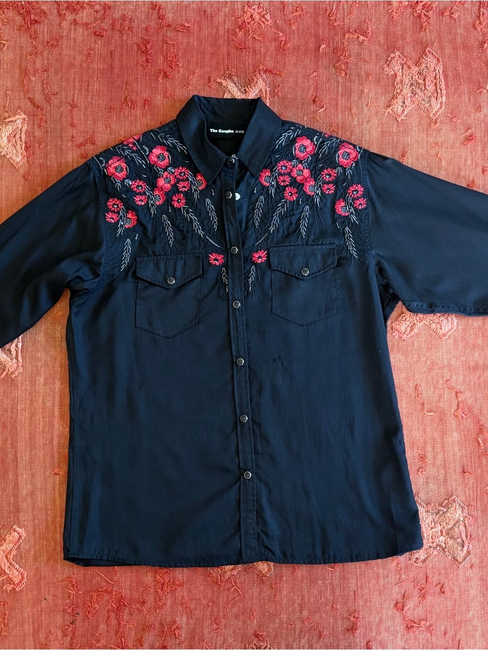 The Kooples embroidered black pearl snap shirt size M - Picture 3 of 8